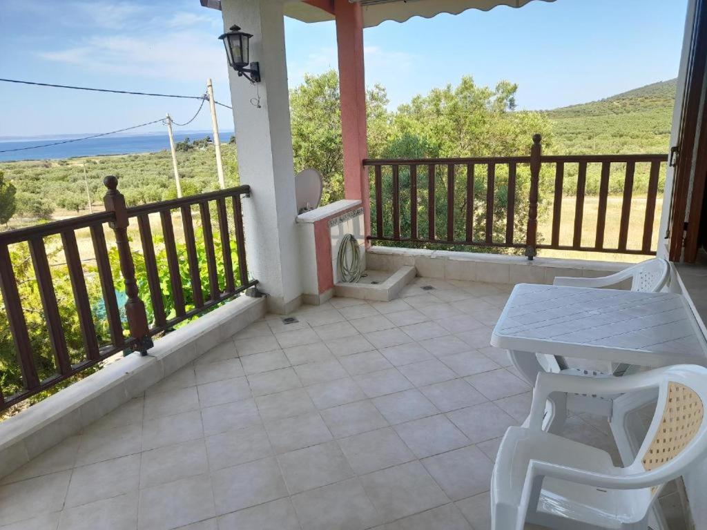 Giannis 1 Apartment